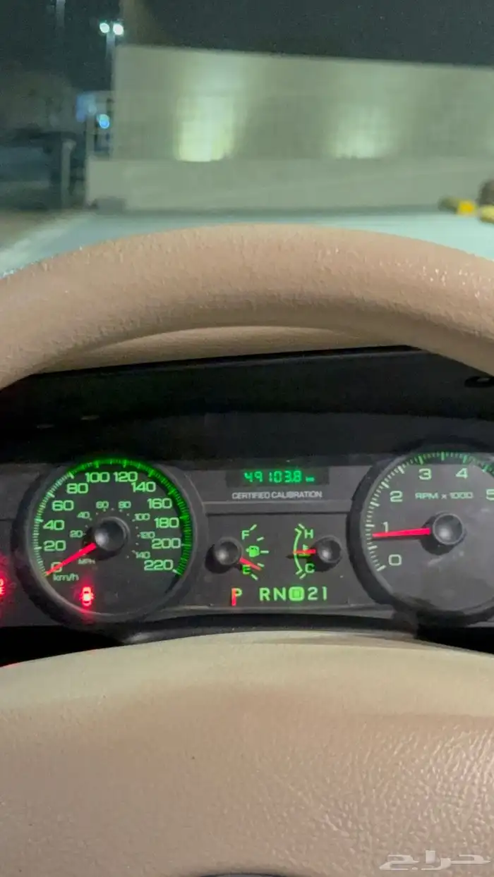 فورد فكتوريا بوليسي 2011 ( مخزن ) 9