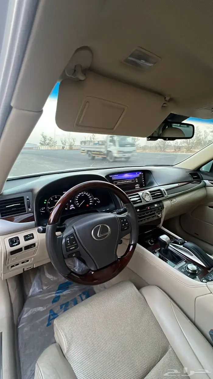 لكزس LS460L 2017 9