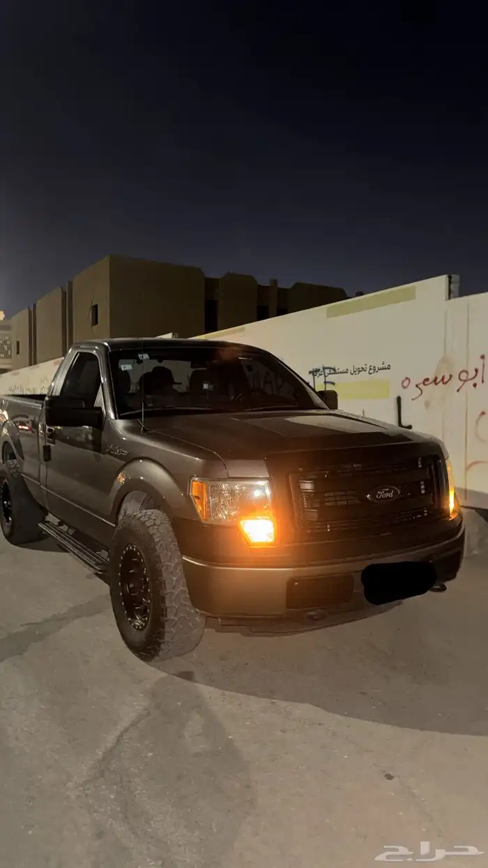 بدون دبلF-150 غمارة V8 ممشى قليل 2013 1