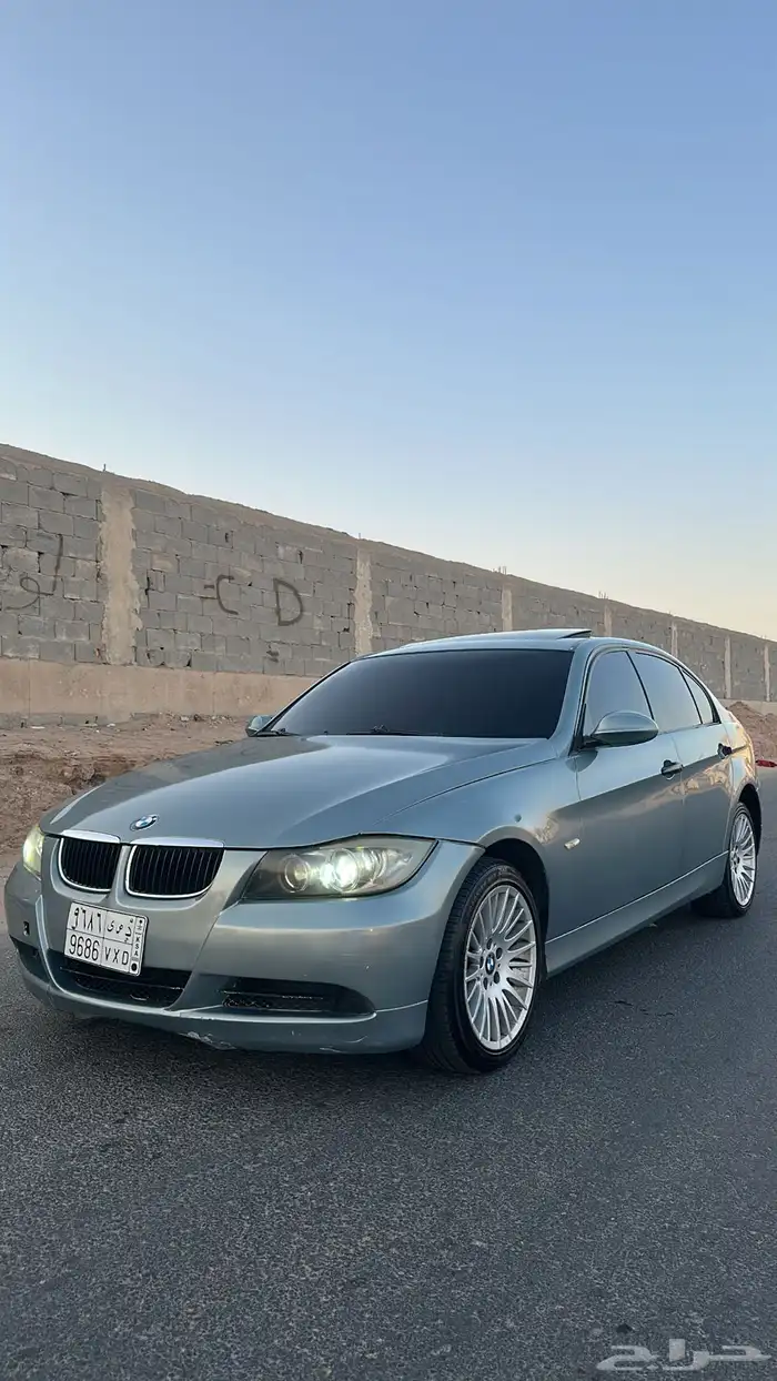 BMW 320i 2006 الفئه الثالثه نظيف 0