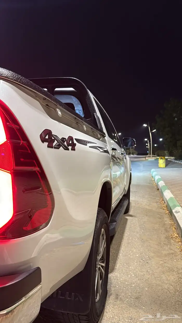 هايلكس دبل تماتيك 2023 5