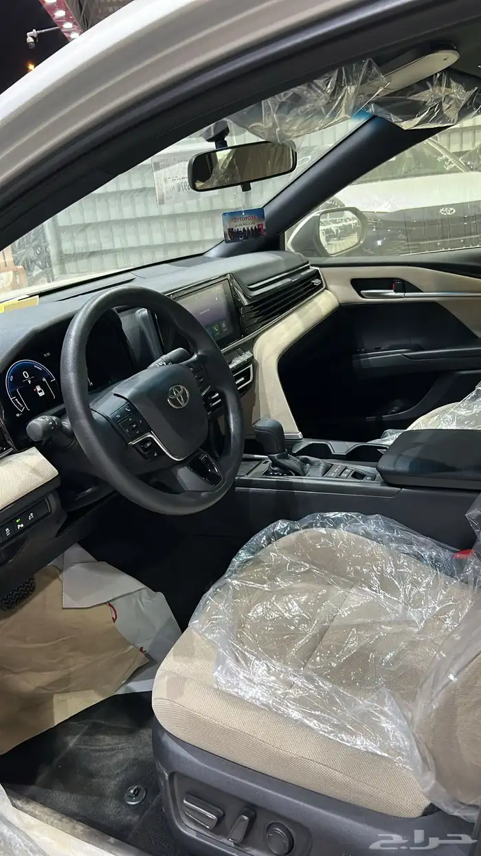 كامري 2025 E استاندر هايبر سعودي فضي 6