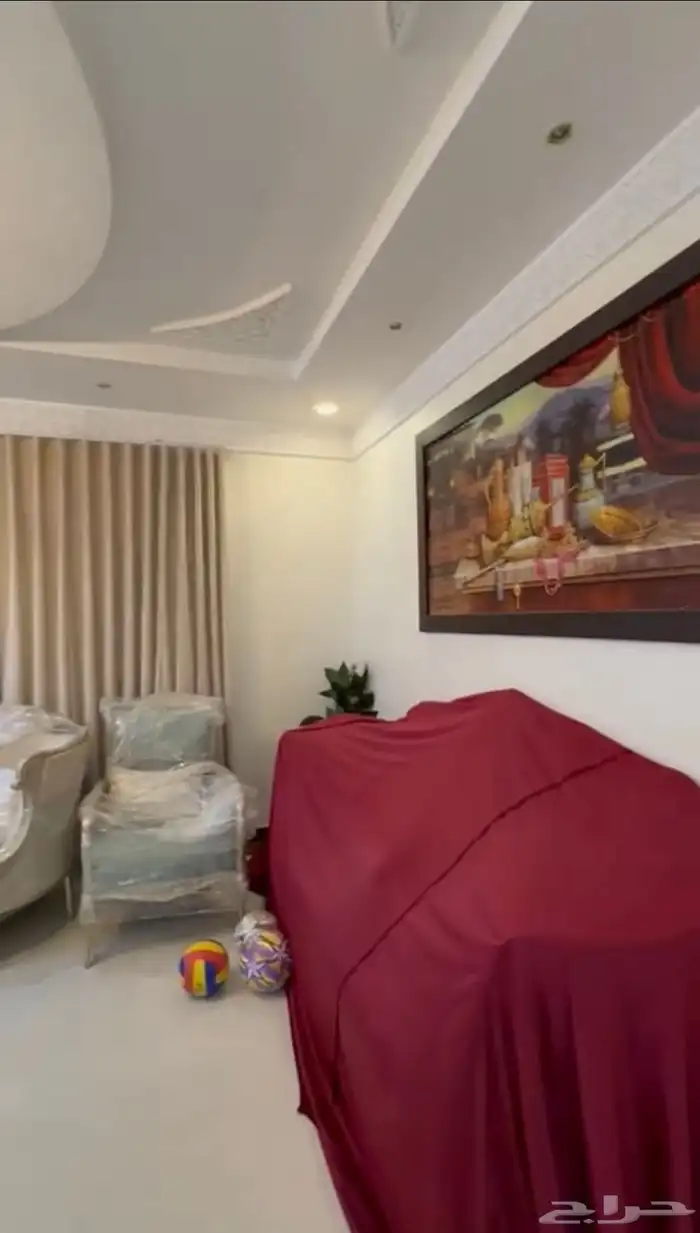 فيلا للبيع مع ثلاث شقق في حي الرمال في الرياض 10