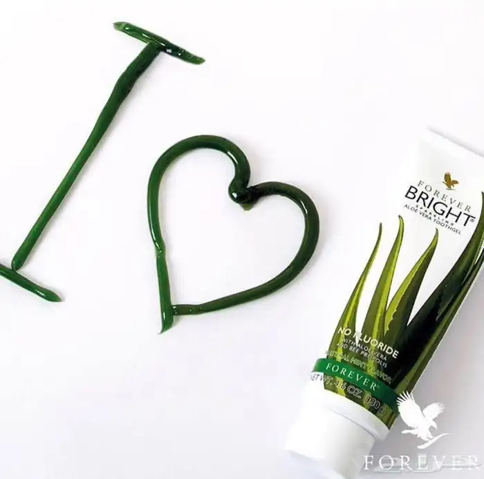 معجون أسنان شركة فوريفر 7