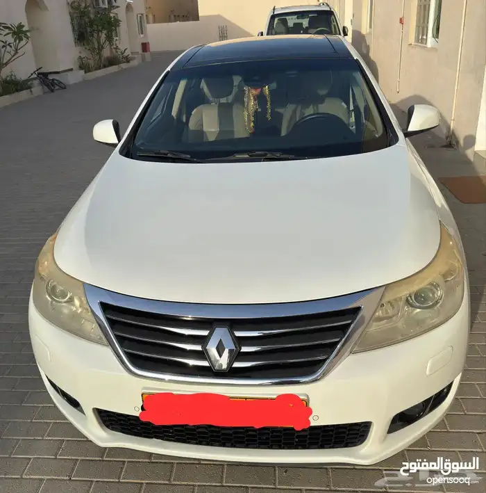 رينو سافران تشليح 2012 0