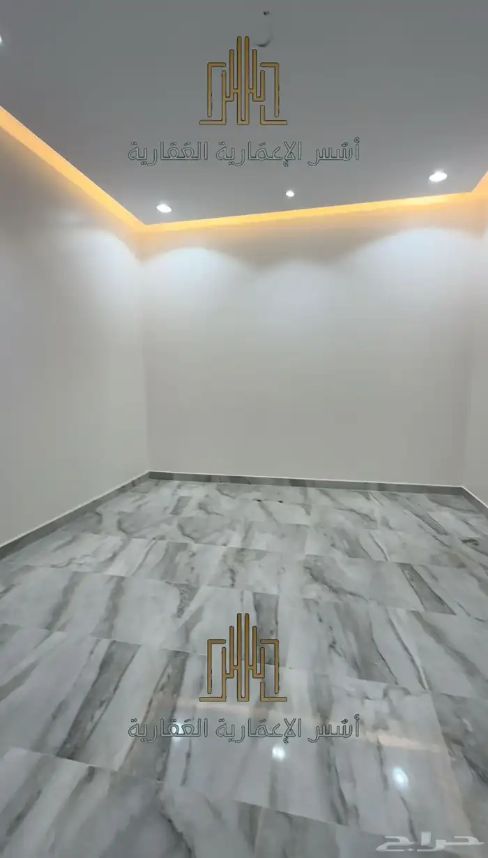 للبيع اربع شقق حي المداين قبل الكبري 450 الارضيه400 العلويه 14