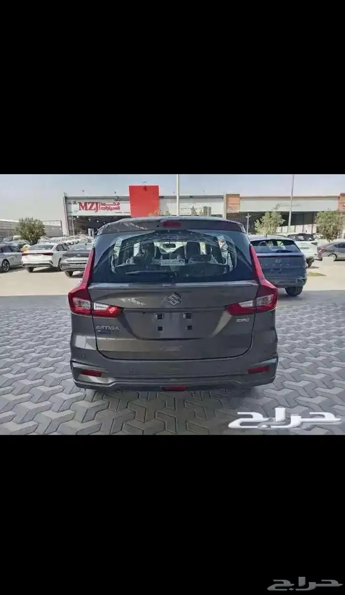 سوزوكي ارتيجا 0