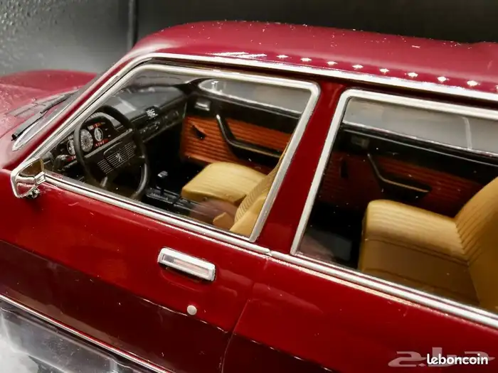 مجسم سيارة بيجو 504 PEUGEOT بوكس 3