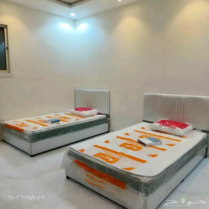 2سرير نفر ونص 2مرتبة 2مخده 2شرشف 8قطع مع خصم خاص 0
