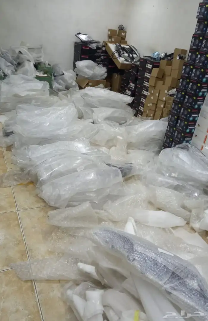 عدسات زنون لمبات محولات شمعات اسطبات تفصيل قص شمعات اسطبات 38