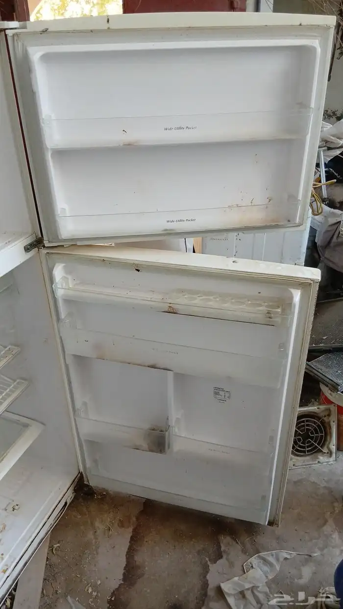 ثلاجه للبيع مستعمله عله السوم كهرباء 110 2