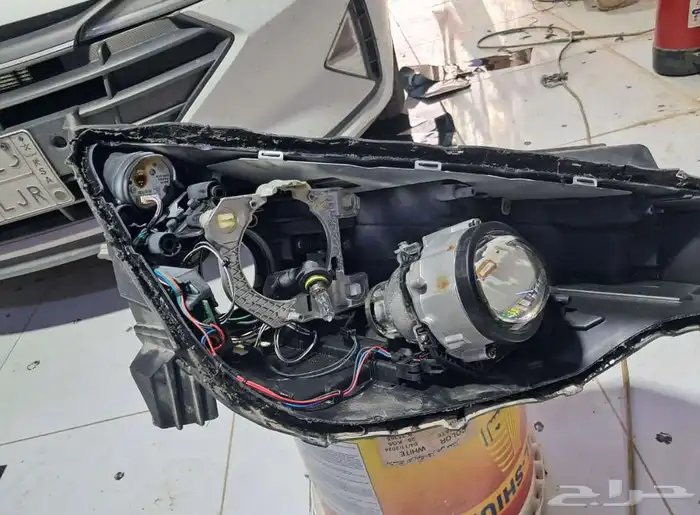 عدسات زنون لمبات محولات شمعات اسطبات تفصيل قص شمعات اسطبات 16