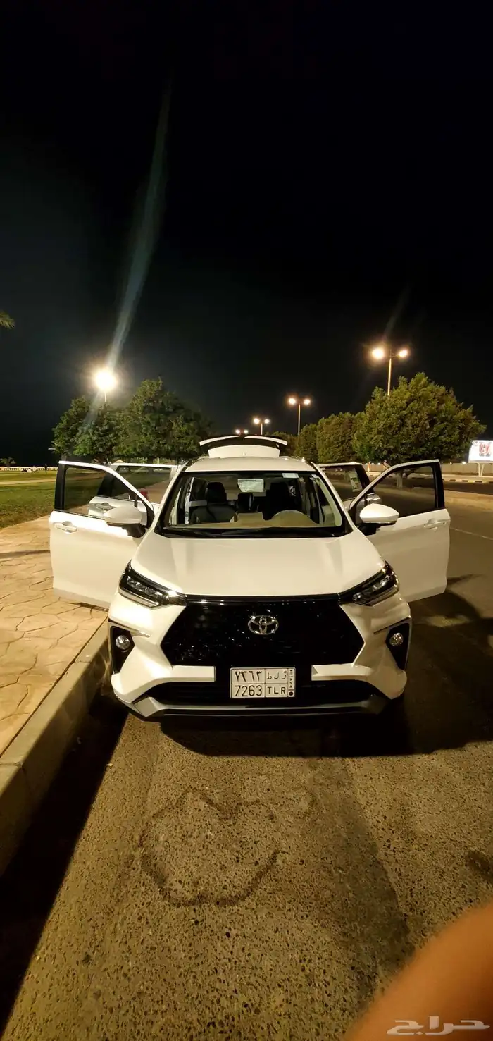 سيارة تقبيل للتمليك والتنازل دون مقابل ( 8 شهر الاستخدام ) 4