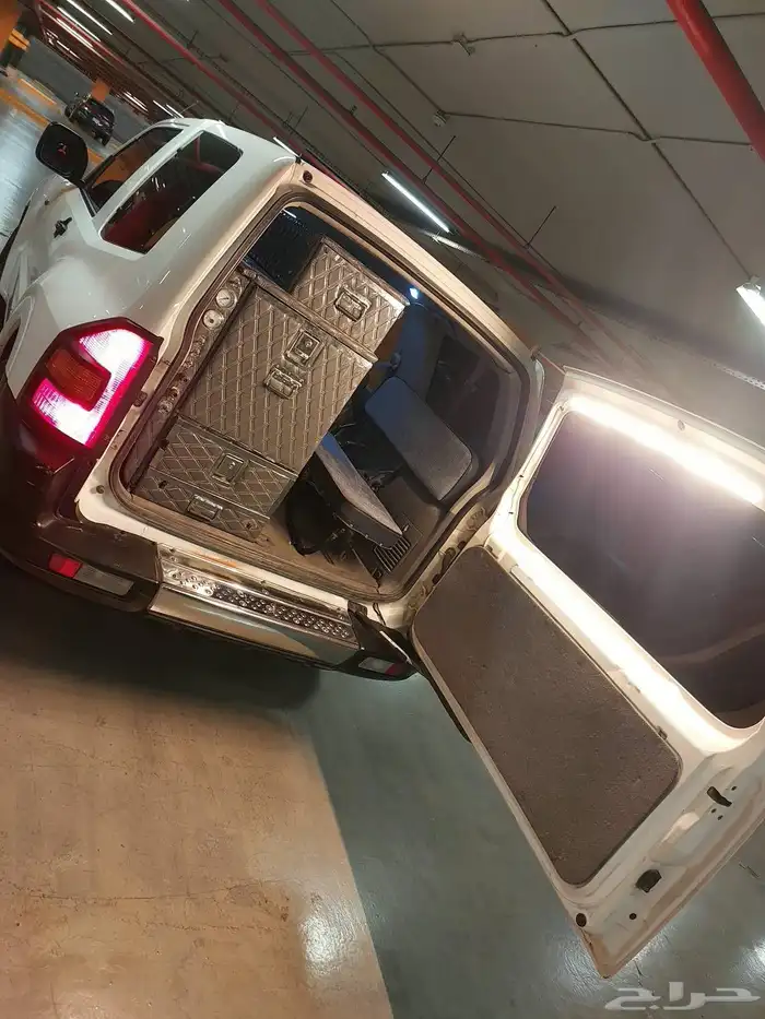 ميتسوبيشي باجيرو 22