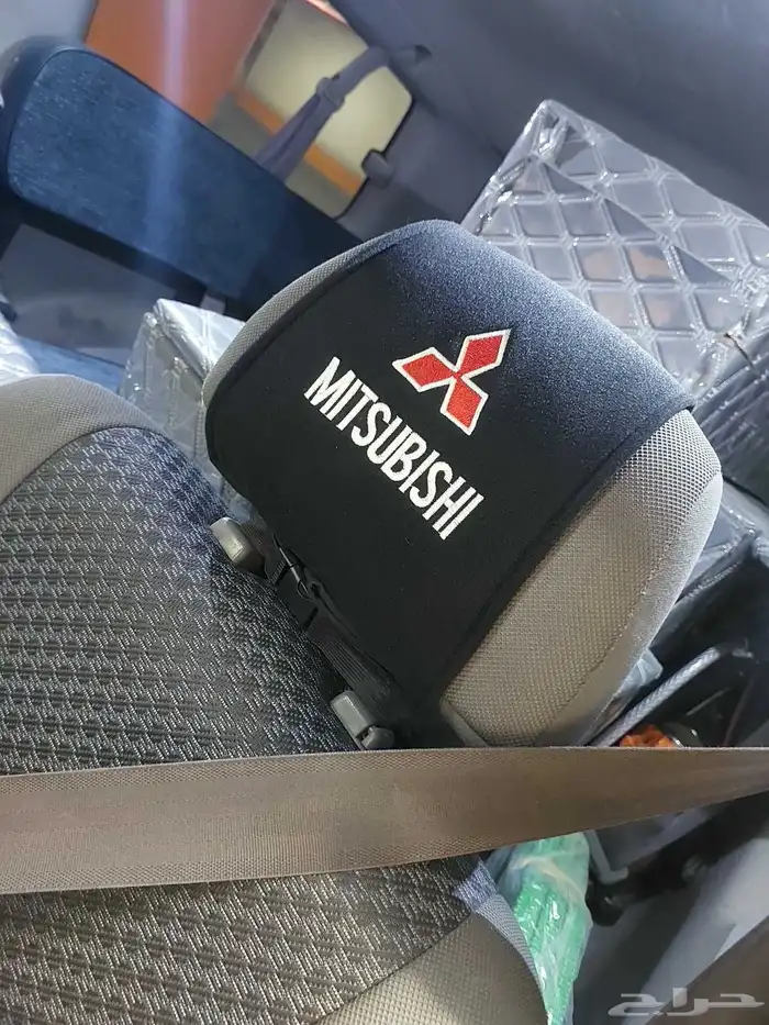 ميتسوبيشي باجيرو 17