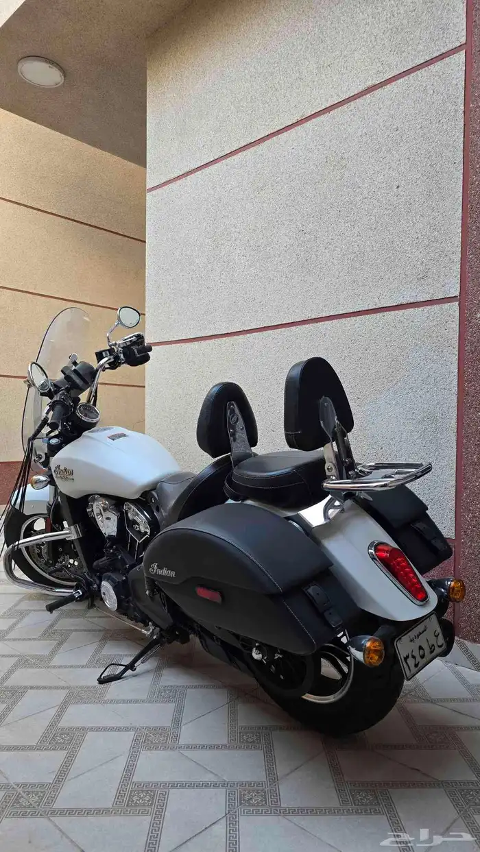 للبيع INDIAN SCOUT CLASSIC موديل 2021 بتجهيزات كاملة 0