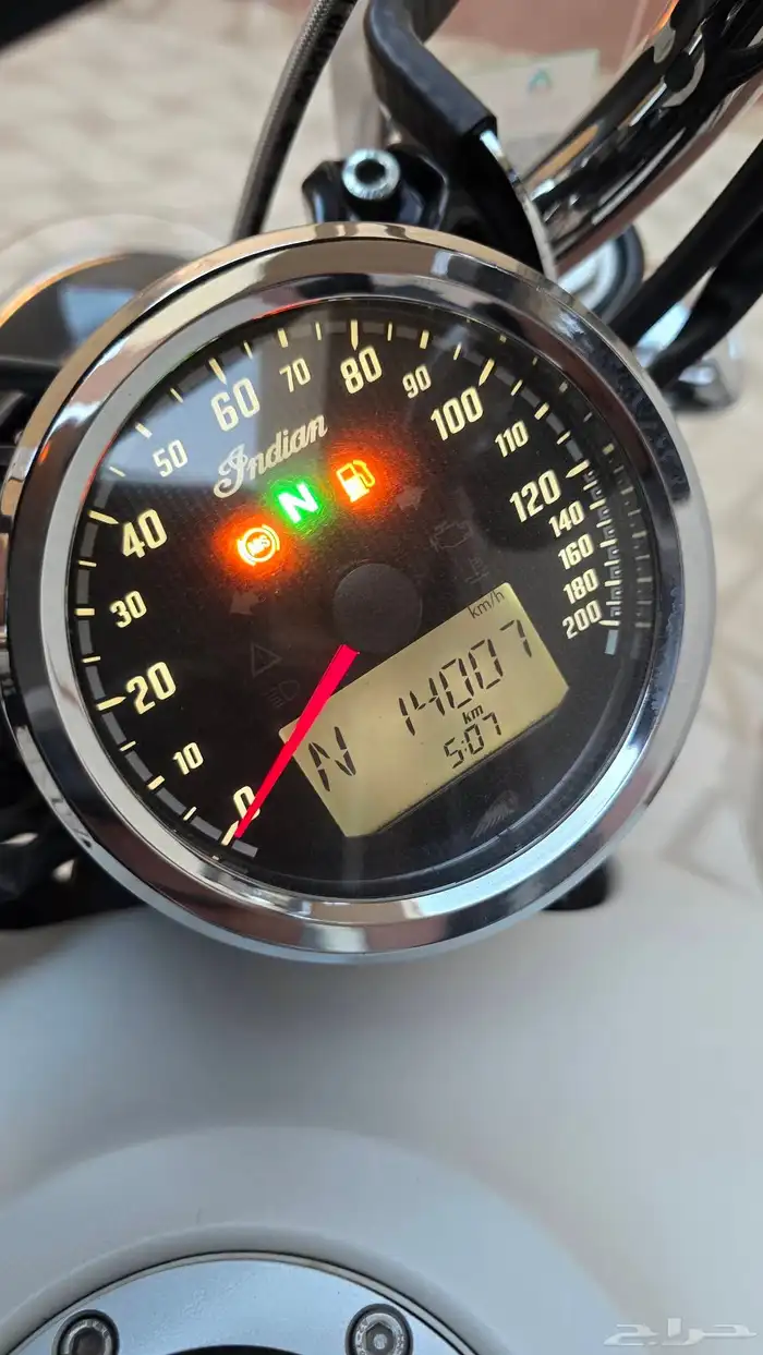 للبيع INDIAN SCOUT CLASSIC موديل 2021 بتجهيزات كاملة 2