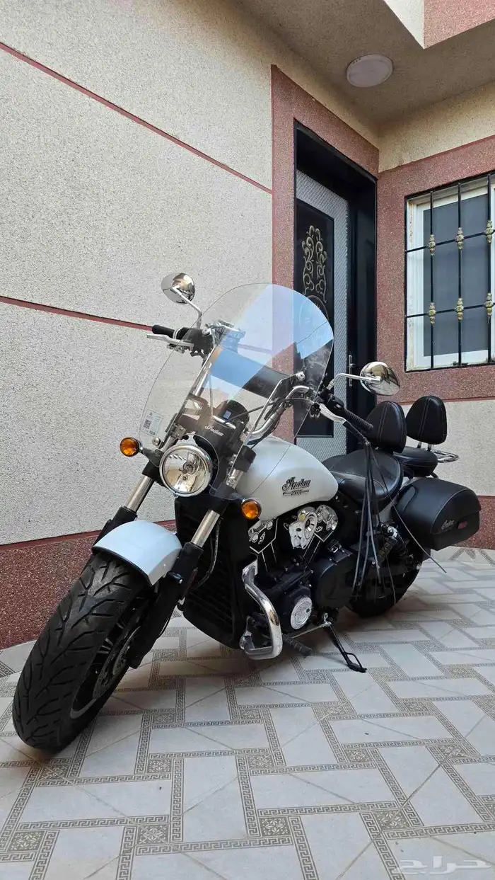 للبيع INDIAN SCOUT CLASSIC موديل 2021 بتجهيزات كاملة 1