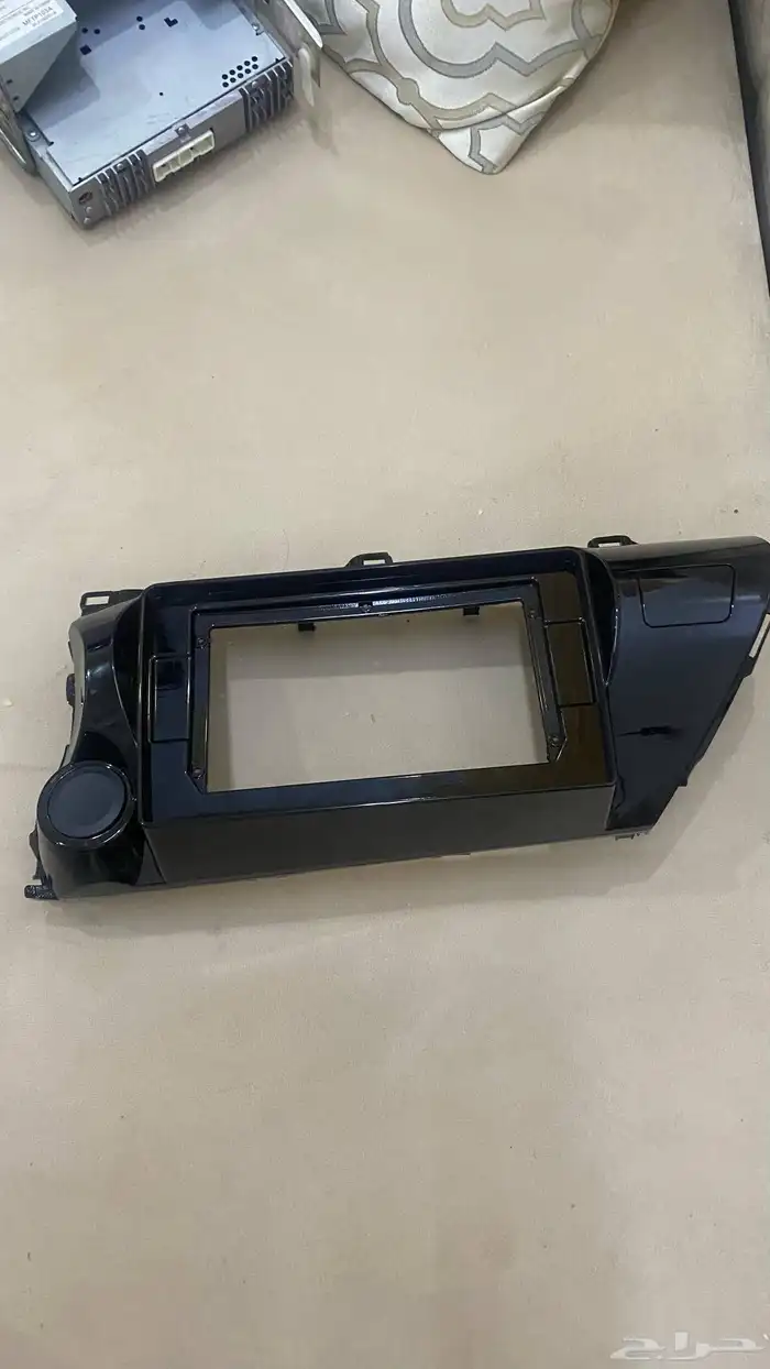 للبيع شاشه رود ماستر 2