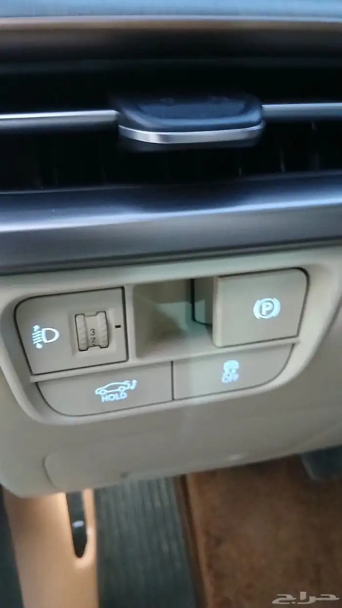 ازيرا 2023 الشكل االجديد ممشى 42 الف 10