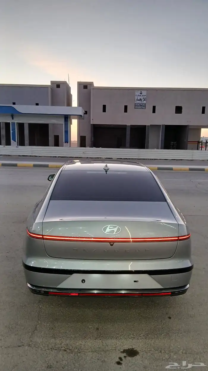 ازيرا 2023 الشكل االجديد ممشى 42 الف 3