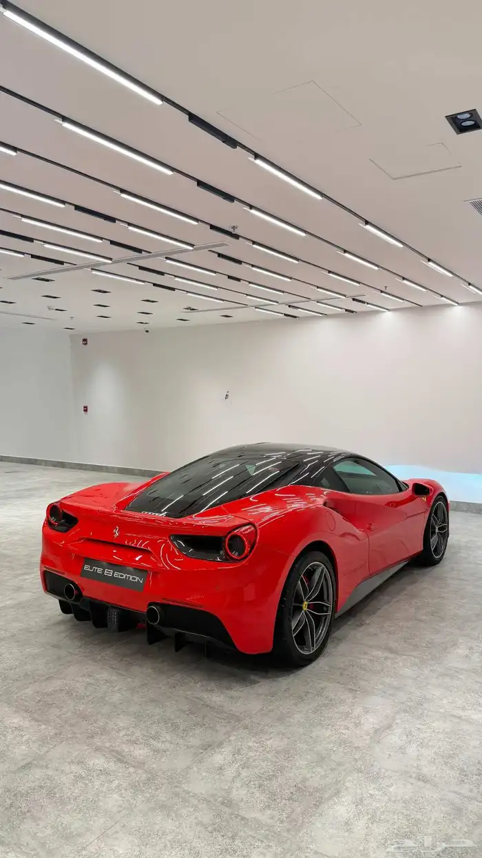 Ferrari 488 GTB 4