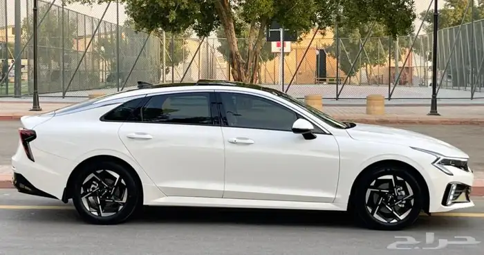 كيا 2024 K5 فل سعودي 4