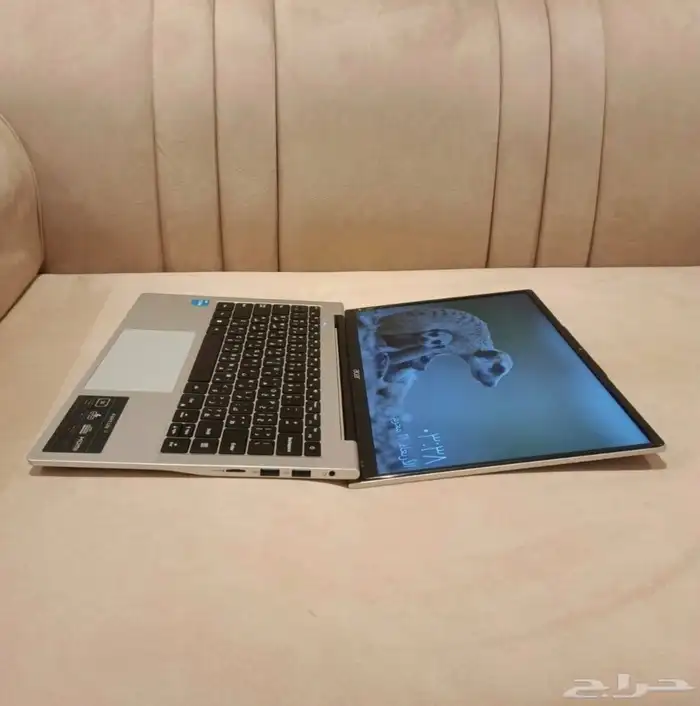 لابتوب أيسر كور اي 3 جيل 12 هارديسك 256 قيقا 4