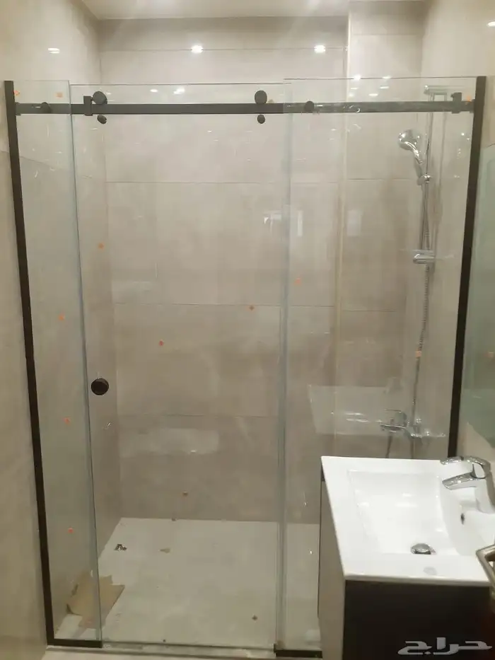 زجاج شاور 5
