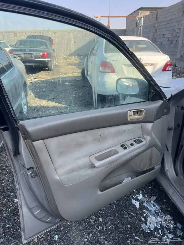 لبيع قطع غيار كامري 2003 1