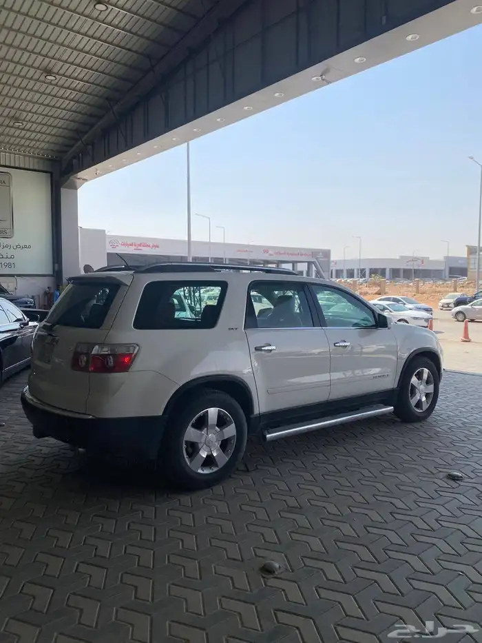 جي ام سي اكاديا موديل 2008 5