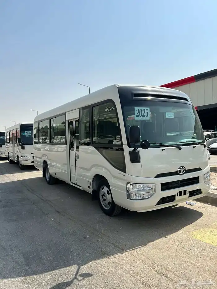 باص كوستر 21 راكب 2025 قير اتوماتيك ديزل. اقل سعر 1