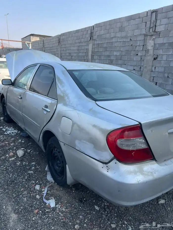 لبيع قطع غيار كامري 2003 3