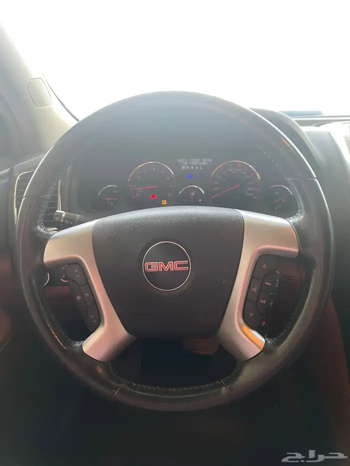 جي ام سي اكاديا موديل 2008 6