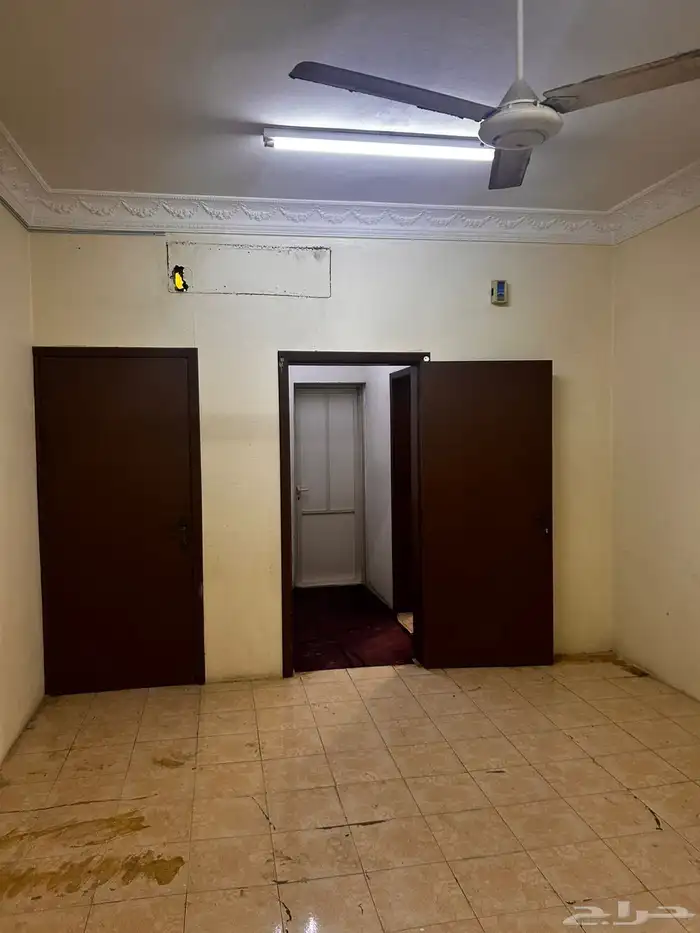 شقق للايجار أرضية ودور ثاني في النعيرية 4
