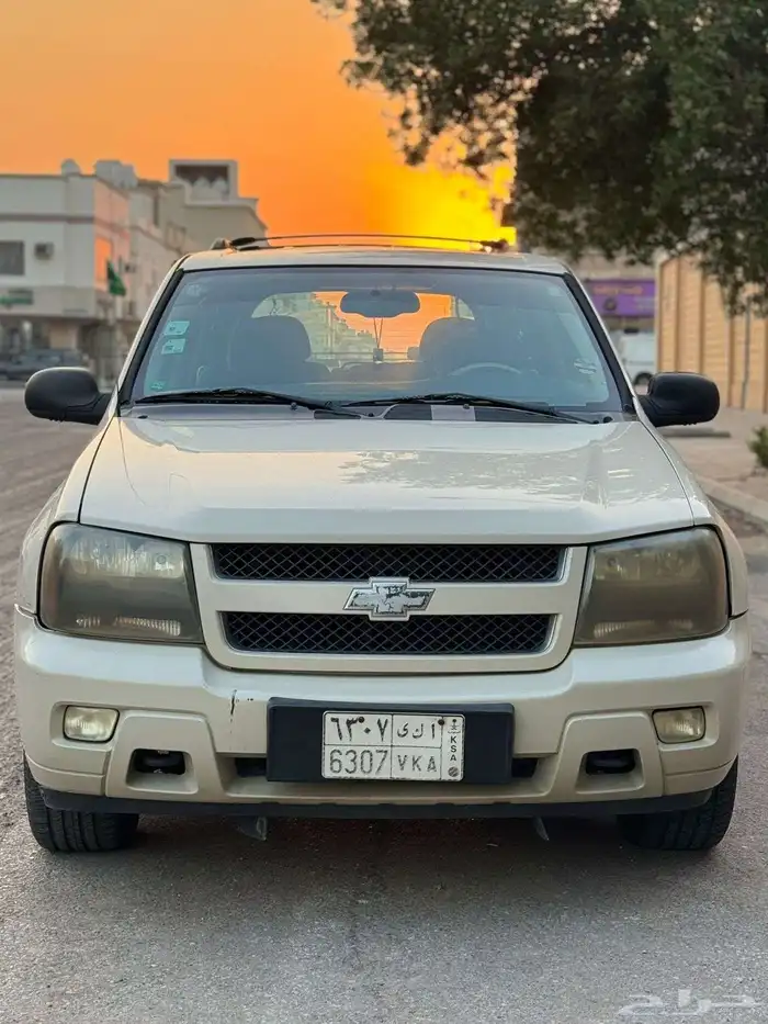 بليزر 2009 عداد 250 مطلوب 16 الف تواصل 0