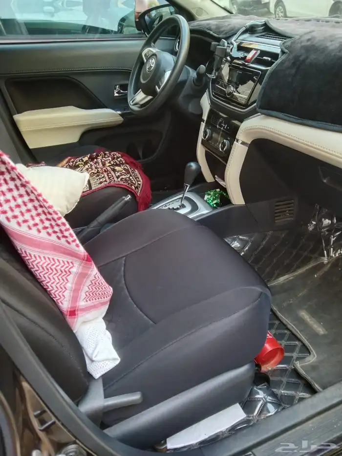 سيارة تويوتا راش موديل 2020 للبيع 6