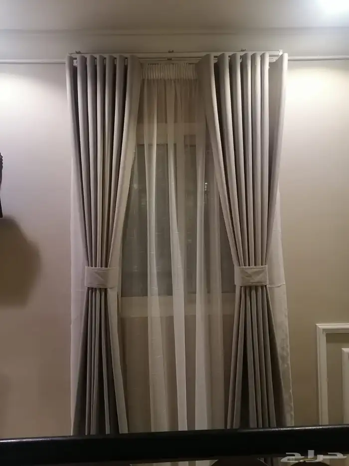 زباين الكرام يوجد لدينا افضل انواع الستائر الويفي والامريكي 3