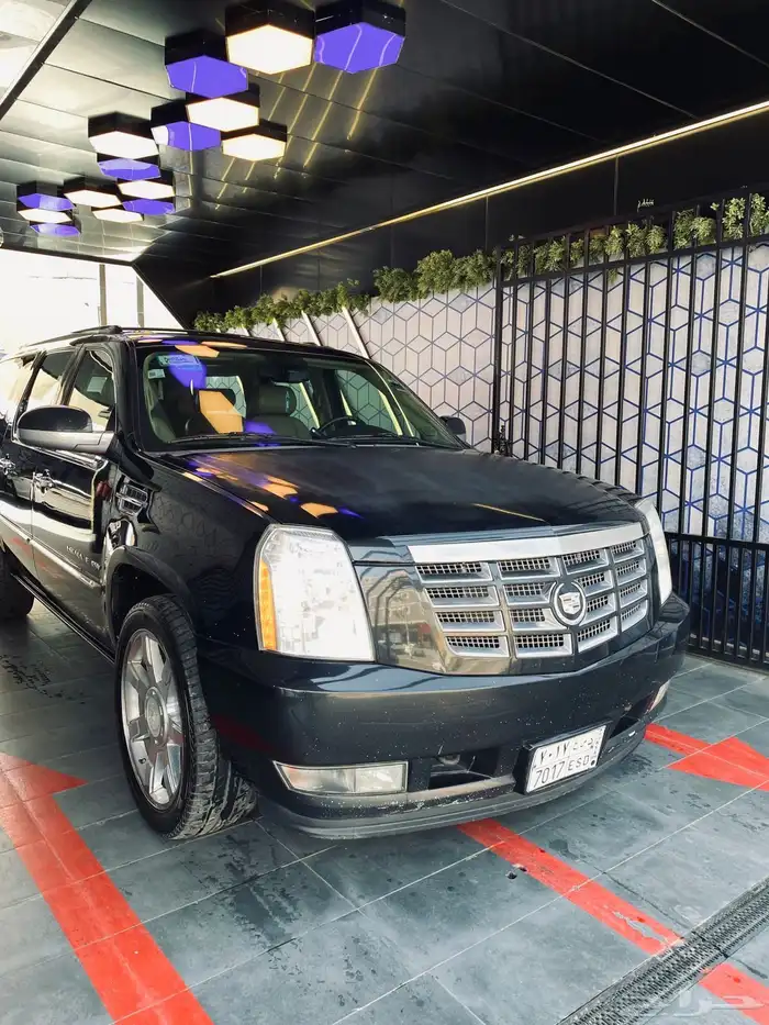 كاديلاك إسكاليد 9