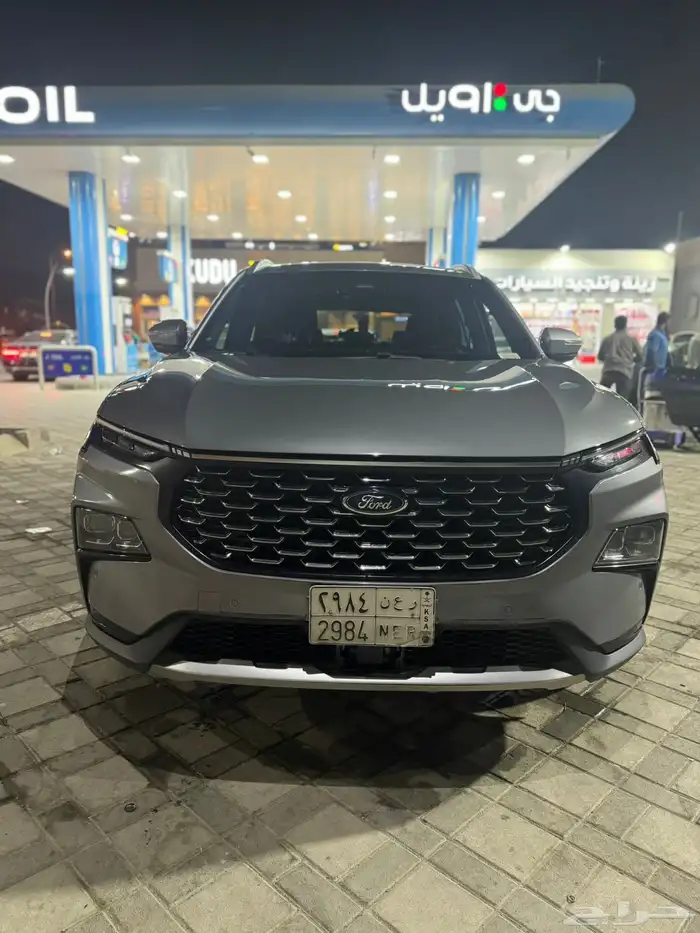 للتنازل بدون مقابل - فورد تيريتيوري موديل 2024 (رمادي) 3