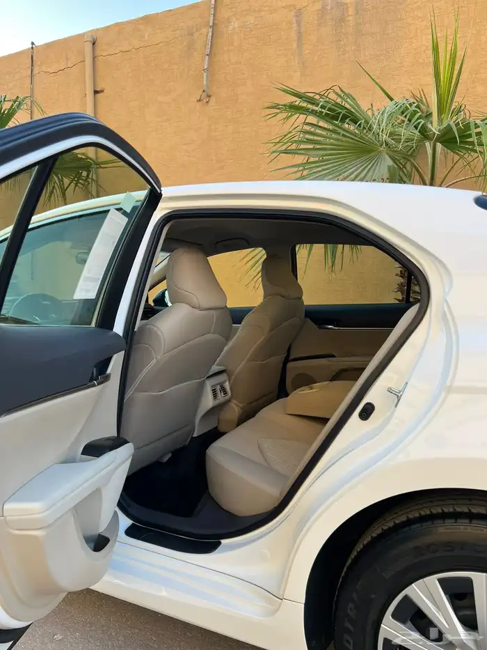 تويوتا كامري سعودي 16