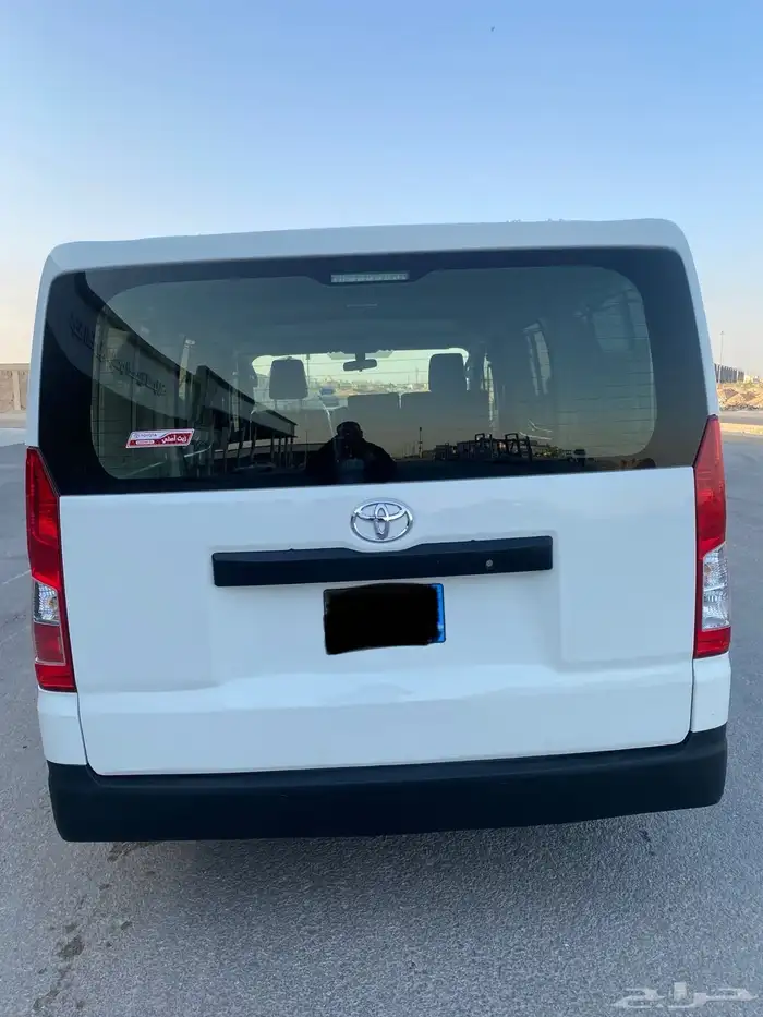 تويوتا باص 2023 بضاعه ديزل للبيع 4