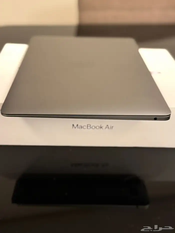 ماك بوك اير 13 شبه جديد 3