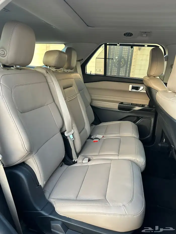 فورد اكسبلور فل كامل ليمتد 2020 17