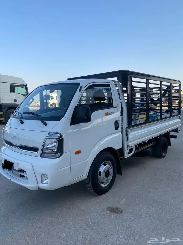 دينا كيا شبك 2023 K4000 للبيع 1