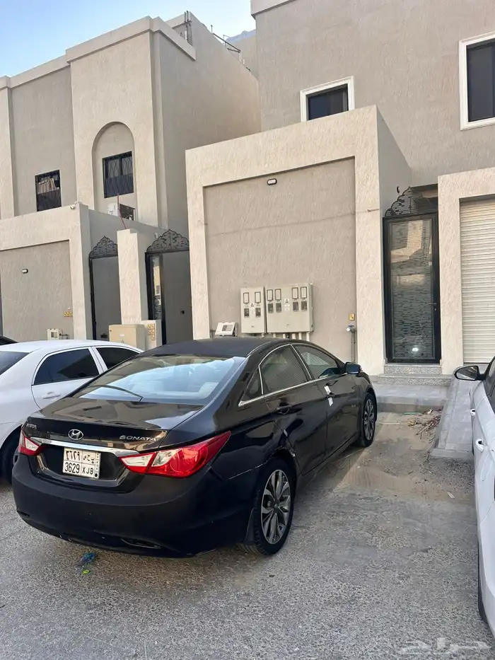 للبيع سوناتا 2011 نص فل سعودي 4
