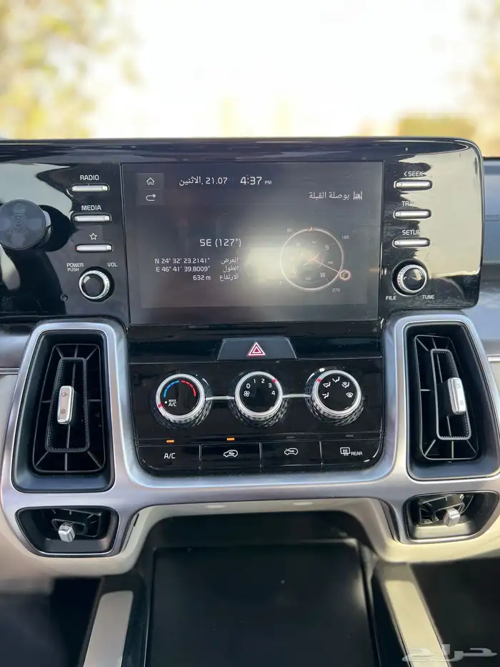 كيا سورنتو 21 بنزين 16