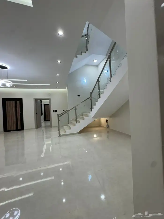 فلل فاخرة حي الملك فهد 7غرف فرصة لتملك بيت العمر 4