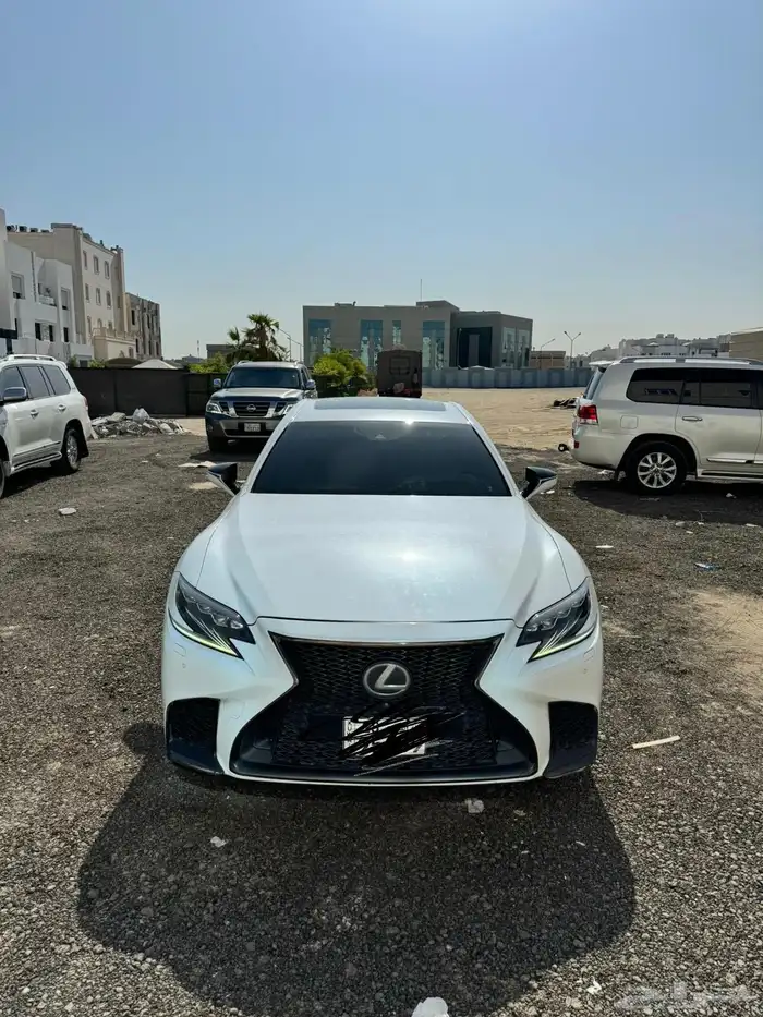 لكزس 2019 LS500 F Sport 6