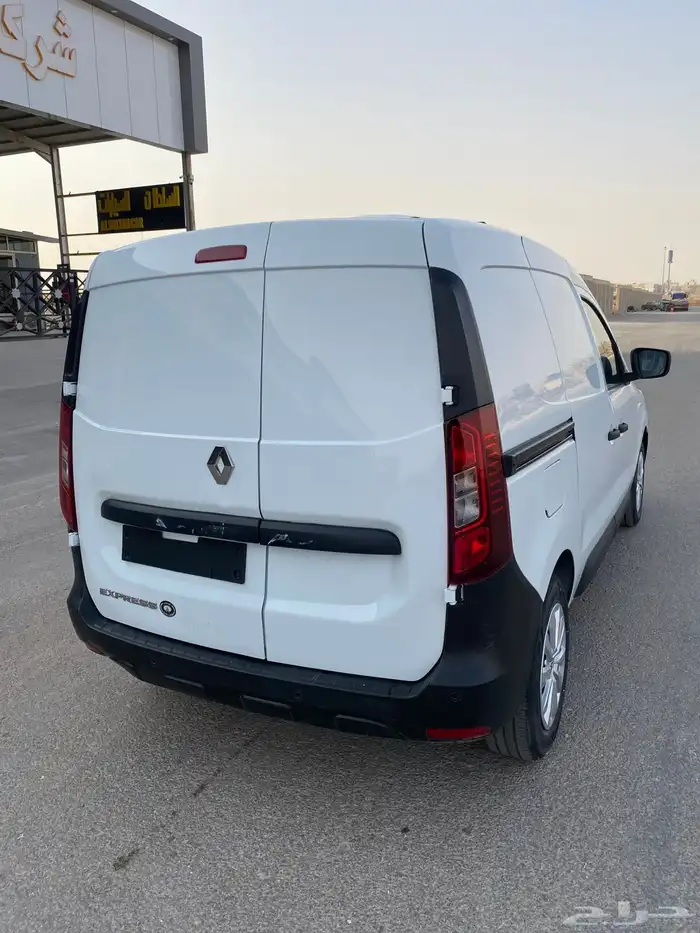 فان رينو دوكر ديزل 2024 للبيع 2